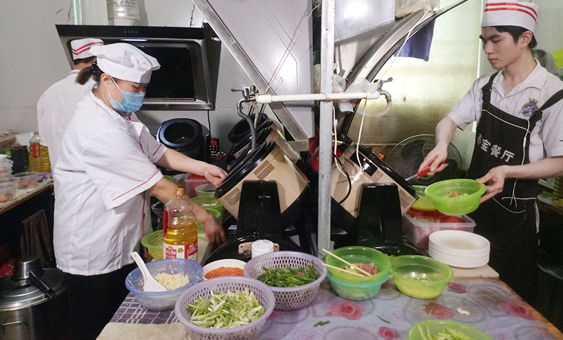 商用自動炒菜機